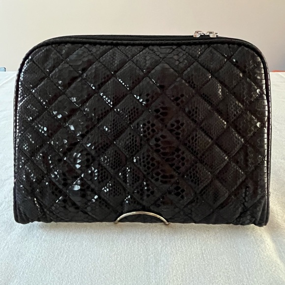Steve Madden Tablet / iPad Case / Mini Laptop Case - Picture 4 of 12